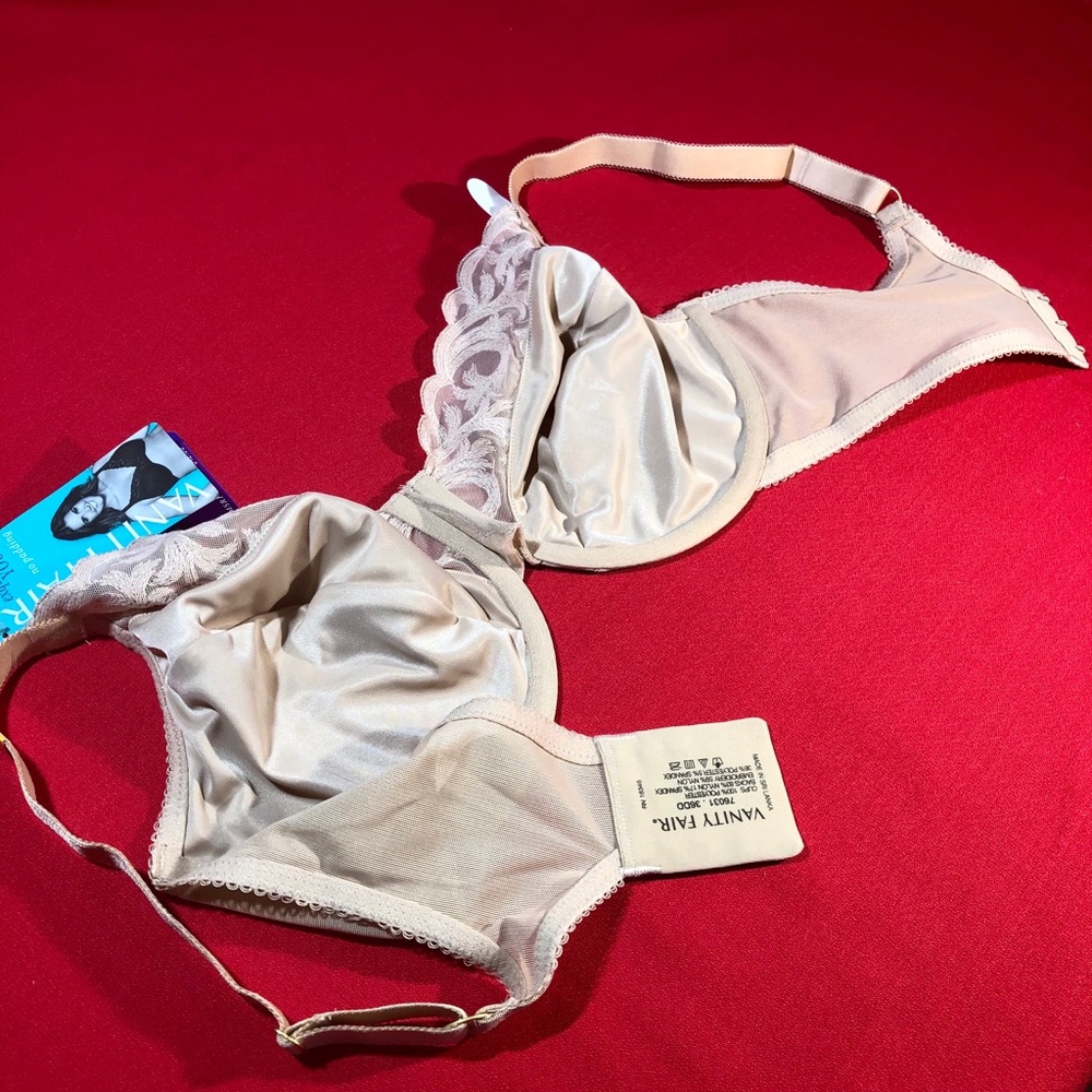 NWT VANITY FAIR bra 36DD cream non padded no poke - Picture 13 of 14